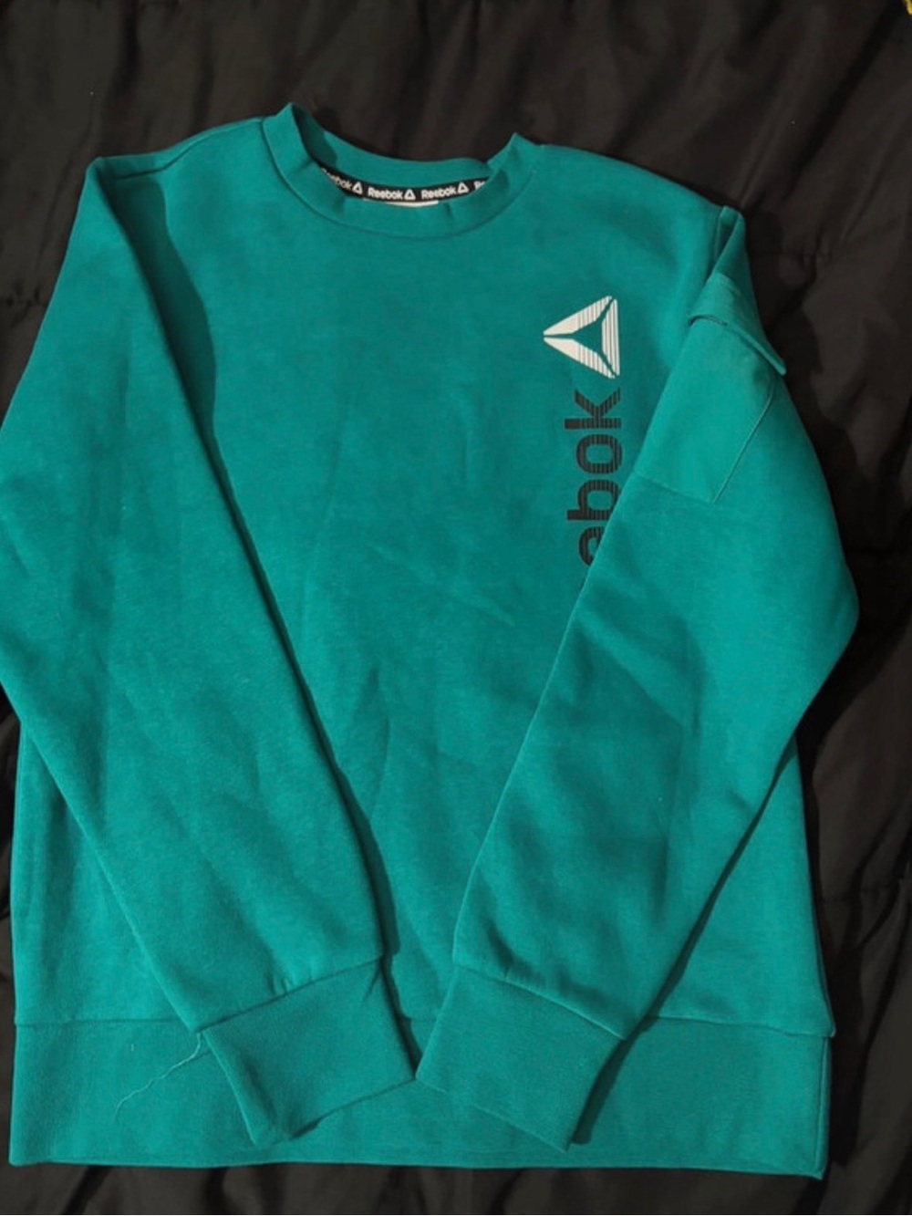 Reebok Sweatshirt Fleece Crewneck Pullover
Boy's Size 10 @12 GREEN